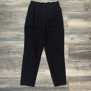 Lululemon black trouser like active pants women’s size 6